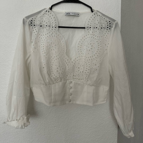 Zara White Eyelet Blouse - Picture 1 of 1